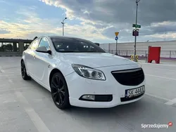 Biały Używany 2010 Opel Insignia OPC Sedan/Limuzyna | 26 500 zł (Dość drogi)