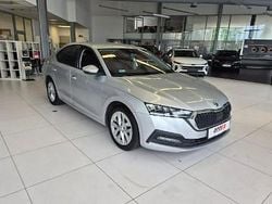 Srebrny (metalik) Używany 2022 Skoda Octavia Sedan/Limuzyna | 73 900 zł (Uczciwa cena)