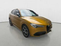 Żółty Używany 2022 Alfa Romeo Stelvio SUV | 131 000 zł (Uczciwa cena)