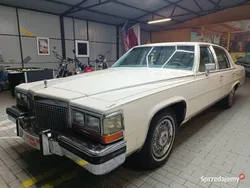 Biały Używany 1987 Cadillac Deville Sedan/Limuzyna | 79 000 zł