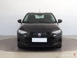 Czarny Używany 2017 Fiat Tipo Hatchback | 35 999 zł (Dobra cena)