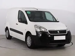 Biały Używany 2016 Peugeot Partner Minivan | 21 999 zł (Dobra cena)