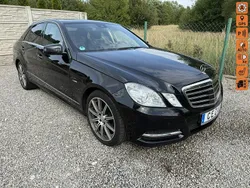 Czarny Używany 2012 Mercedes E300 Sedan/Limuzyna | 28 500 zł