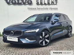 Niebieski Używany 2025 Volvo V60 Kombi | 219 900 zł (Dość drogi)