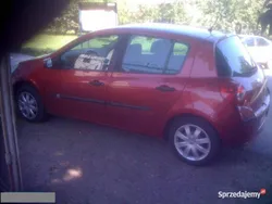 Bordowy Używany 2008 Renault Clio II Hatchback | 18 800 zł (Drogi)