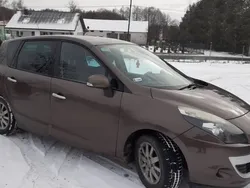 Używany 2009 Renault Scénic III Minivan | 12 000 zł (Uczciwa cena)