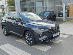 Szary (metalik, perła) Używany 2023 Hyundai Tucson SUV | 111 900 zł (Dość drogi)