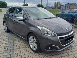 Inny Używany 2019 Peugeot 208 Hatchback | 21 900 zł