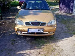 Złoty Używany 2002 Chevrolet Lanos Hatchback | 8000 zł