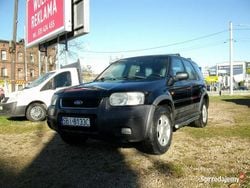 Bordowy Używany 2003 Ford Maverick SUV | 7900 zł