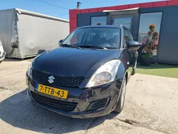 Czarny (metalik) Używany 2014 Suzuki Swift Hatchback | 14 900 zł