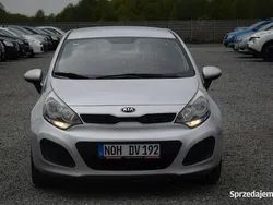 Srebrny Używany 2014 Kia Rio 2 Hatchback | 30 900 zł (Dość drogi)