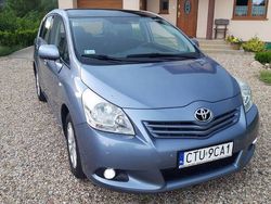 Niebieski Używany 2011 Toyota Verso Minivan | 23 500 zł (Uczciwa cena)