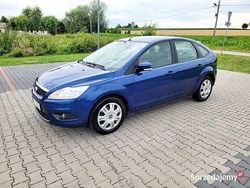 Niebieski Używany 2009 Ford Focus Hatchback | 14 900 zł (Uczciwa cena)