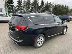 Czarny Używany 2020 Chrysler Pacifica SUV | 54 500 zł