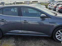 Inny kolor Używany 2016 Renault Mégane IV Hatchback | 18 999 zł