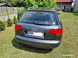 Szary Używany 2004 Audi A4 S-Line Kombi | 9500 zł
