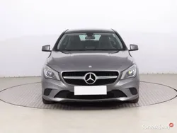 Szary Używany 2013 Mercedes CLA200 Sedan/Limuzyna | 64 999 zł (Super Cena)