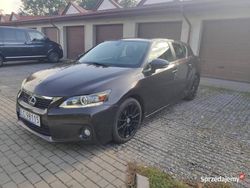 Brązowy Używany 2013 Lexus CT200h Hatchback | 49 900 zł (Uczciwa cena)