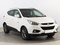Biały Używany 2015 Hyundai ix35 SUV | 42 999 zł (Uczciwa cena)