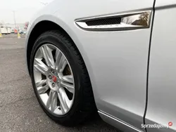 Srebrny Używany 2017 Jaguar XF Sedan/Limuzyna | 80 000 zł