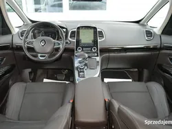 Czarny Używany 2019 Renault Espace Minivan | 67 527 zł (Dobra cena)