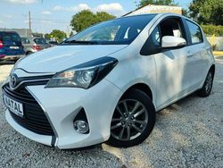 Biały Używany 2016 Toyota Yaris Hatchback | 31 900 zł (Uczciwa cena)