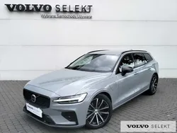 Szary Używany 2024 Volvo V60 Kombi | 209 900 zł (Uczciwa cena)