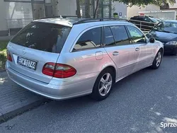 Srebrny Używany 2007 Mercedes 220 Kombi | 16 500 zł