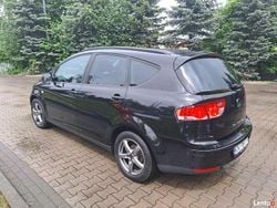 Czarny Używany 2015 Seat Altea XL Minivan | 26 800 zł (Dość drogi)