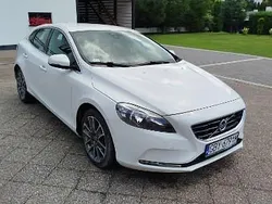 Biały Używany 2014 Volvo V40 Kombi | 36 900 zł (Dość drogi)