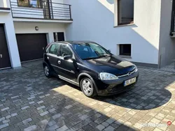 Czarny Używany 2003 Opel Corsa Elegance Hatchback | 6880 zł (Dość drogi)