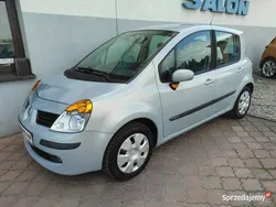 Srebrny (metalik) Używany 2006 Renault Modus Minivan | 8800 zł