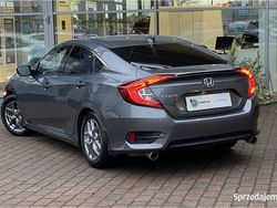 Szary (metalik) Używany 2020 Honda Civic Executive Sedan/Limuzyna | 117 900 zł