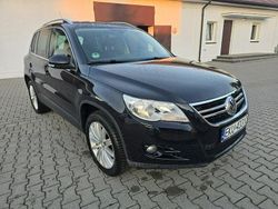 Czarny (metalik) Używany 2010 VW Tiguan SUV | 31 900 zł (Uczciwa cena)