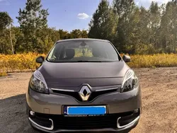 Używany 2013 Renault Scénic III Minivan | 14 500 zł (Super Cena)