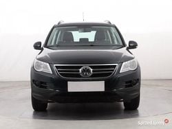 Zielony Używany 2010 VW Tiguan SUV | 27 499 zł (Dobra cena)