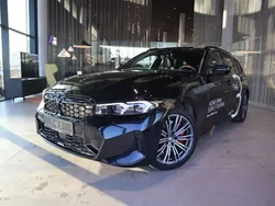 Czarny szafir metalizowany Używany 2024 BMW M340 M Sport Sedan/Limuzyna | 355 900 zł