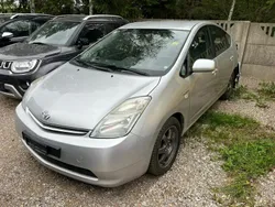Srebrny (metalik) Używany 2009 Toyota Prius Hatchback | 13 900 zł