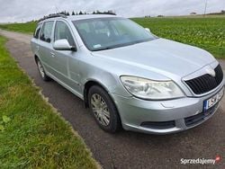 Srebrny Używany 2009 Skoda Octavia Kombi | 9700 zł (Dobra cena)