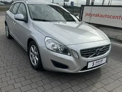 Srebrny Używany 2013 Volvo V60 Kombi | 40 800 zł (Dobra cena)