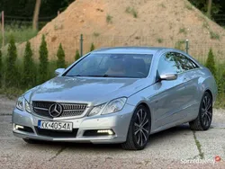Szary Używany 2009 Mercedes E250 | 39 500 zł