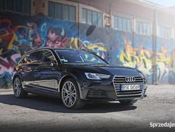 Czarny Używany 2019 Audi A4 Advanced Kombi | 99 000 zł
