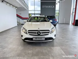 Biały Używany 2015 Mercedes GLA200 SUV | 69 900 zł (Uczciwa cena)