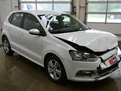 Biały Używany 2015 VW Polo Hatchback | 11 800 zł