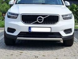 Biały Używany 2020 Volvo XC40 SUV | 110 000 zł (Drogi)