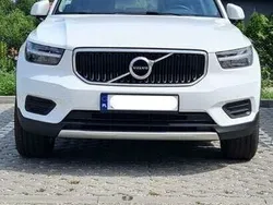 Biały Używany 2020 Volvo XC40 SUV | 125 000 zł (Drogi)
