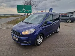 Niebieski (metalik) Używany 2016 Ford Tourneo Courier Minivan | 25 999 zł (Uczciwa cena)