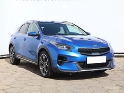 Niebieski Używany 2020 Kia XCeed SUV | 81 999 zł (Uczciwa cena)