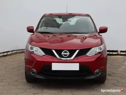 Bordowy Używany 2016 Nissan Qashqai SUV | 46 999 zł (Uczciwa cena)